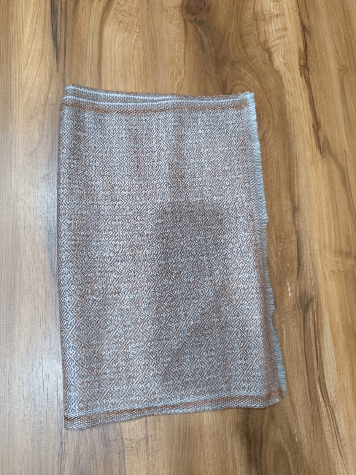 Pashloom™ Super Soft Pashmina Muffler: Reversible, Non-Itchy Winter Wrap for Formal & Casual Wear