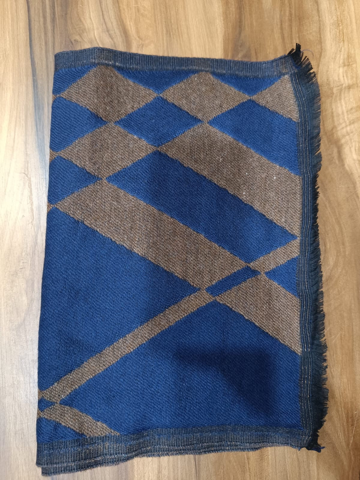 Buy Woolen Men Mufflers Online | Premium Quality Mufflers