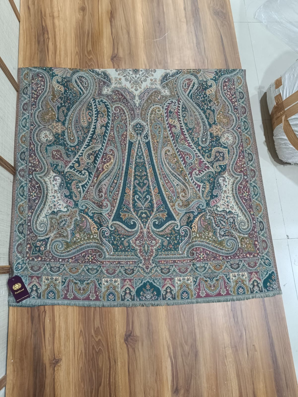 Premium Heavy Pashmina Kaani Shawl | Soft Winter Wrap, 40×80 Inches