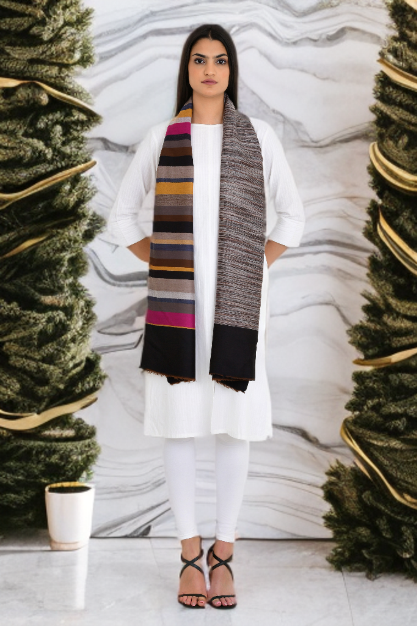 Black Fine Wool Stole with Modern Abstract Stripe Design Stole Shawl for Women