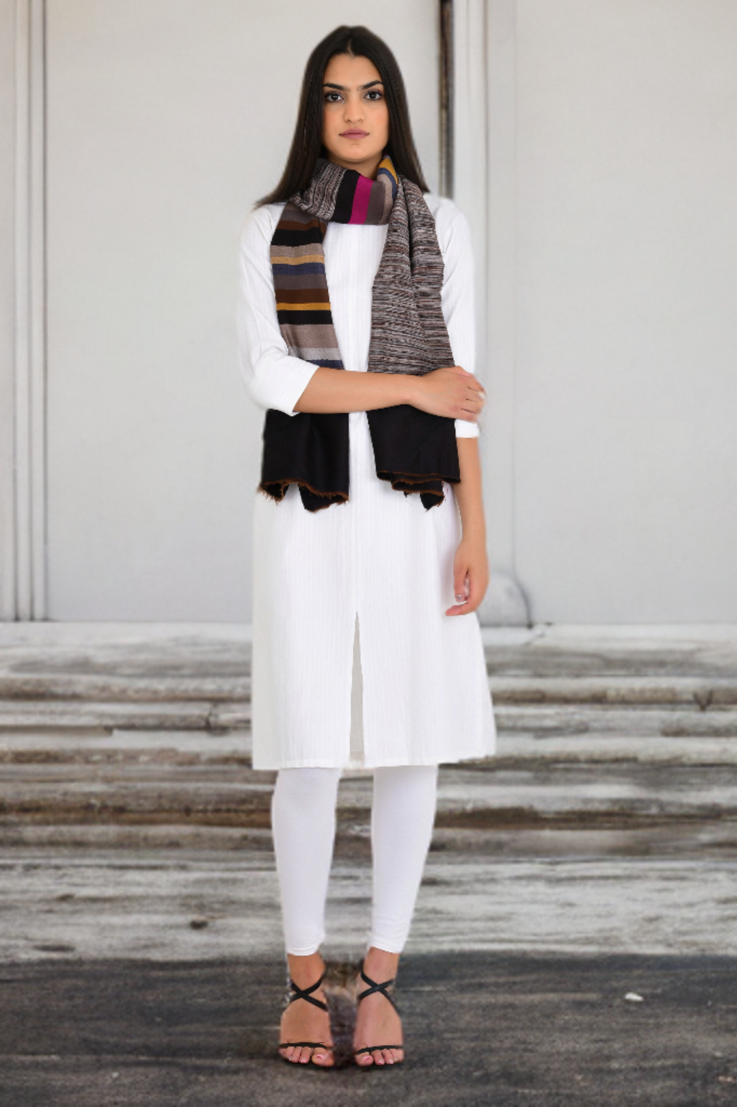 Black Fine Wool Stole with Modern Abstract Stripe Design Stole Shawl for Women