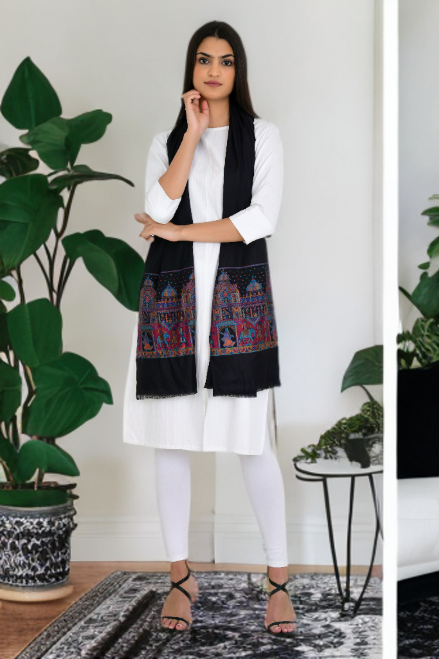 Luxurious Black Stole with Heritage Fort Design Woven Border