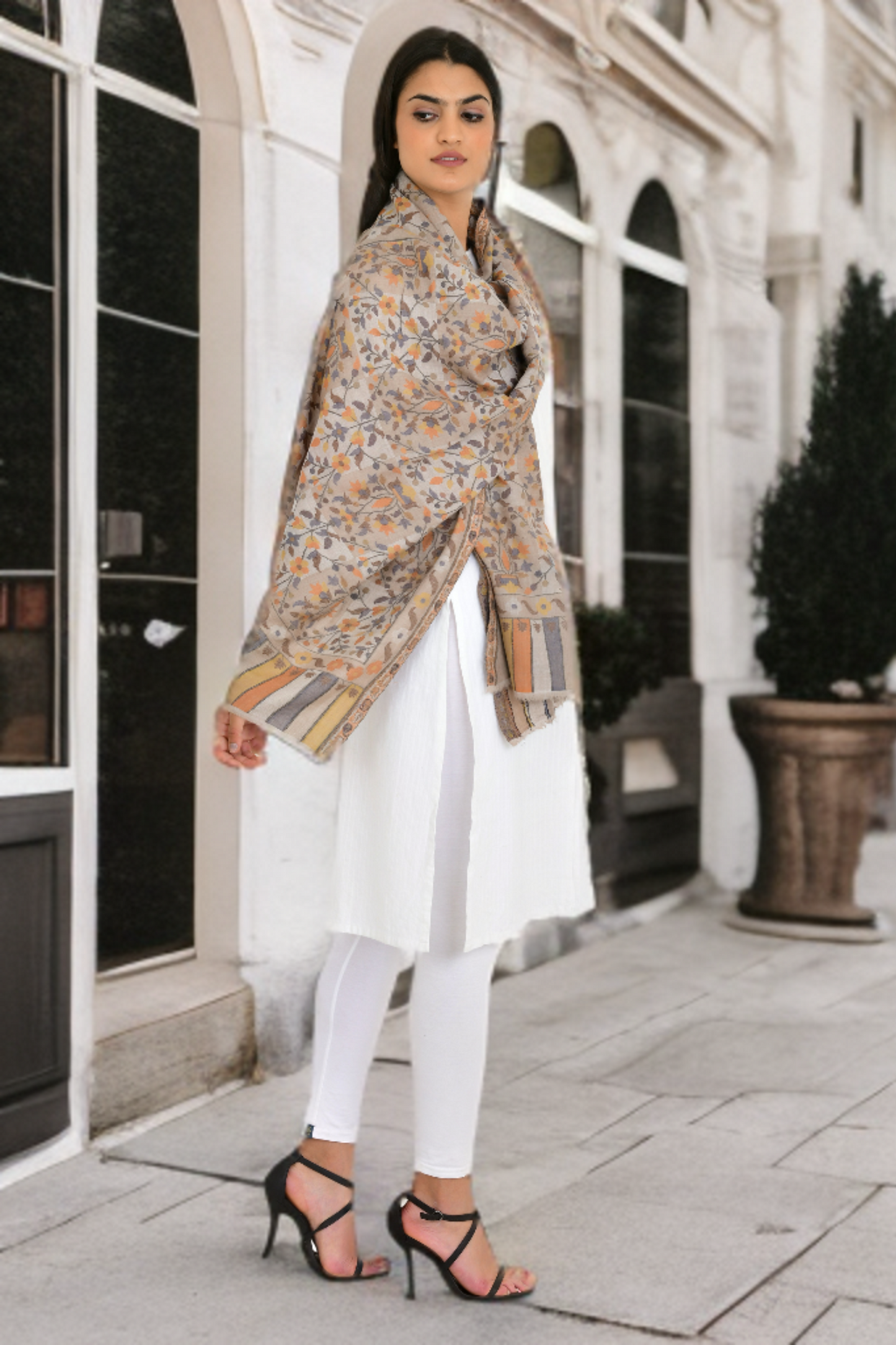 Elegant Beige Fine Wool Pashmina Stole with Intricate Kani Work shawl for Women
