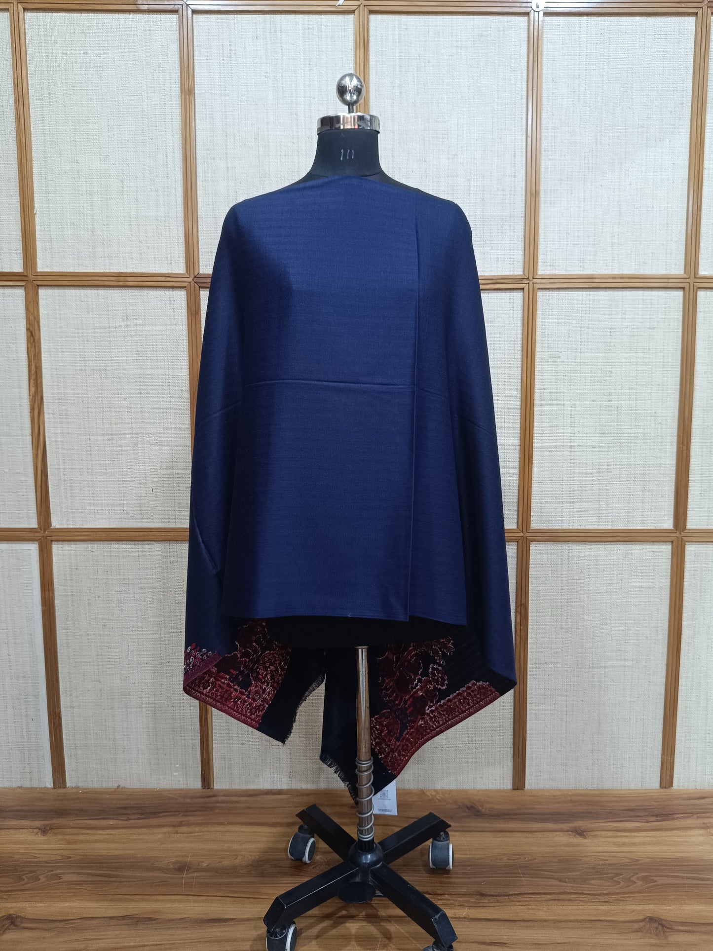 Pashloom royal blue, red, blue, gold wool stole for wedding and festive gifting, product image 3