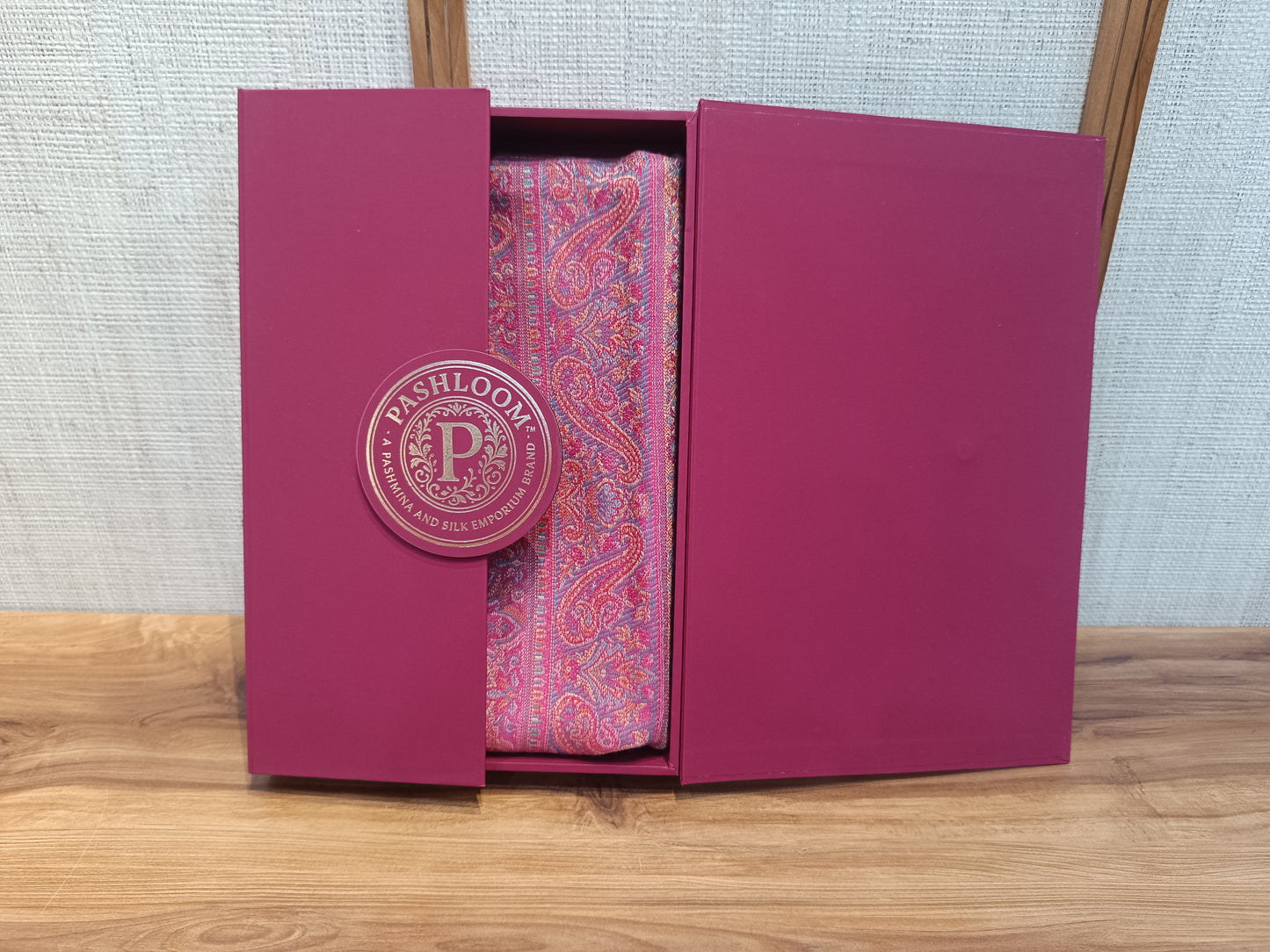 Best Rakhi gift for Brother under 1200| Pashloom Premium Kashmiri Shawl