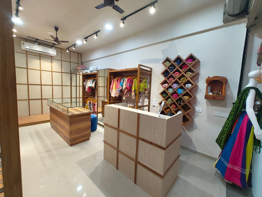 Pashloom Pashmina Shawl store ahmedabad