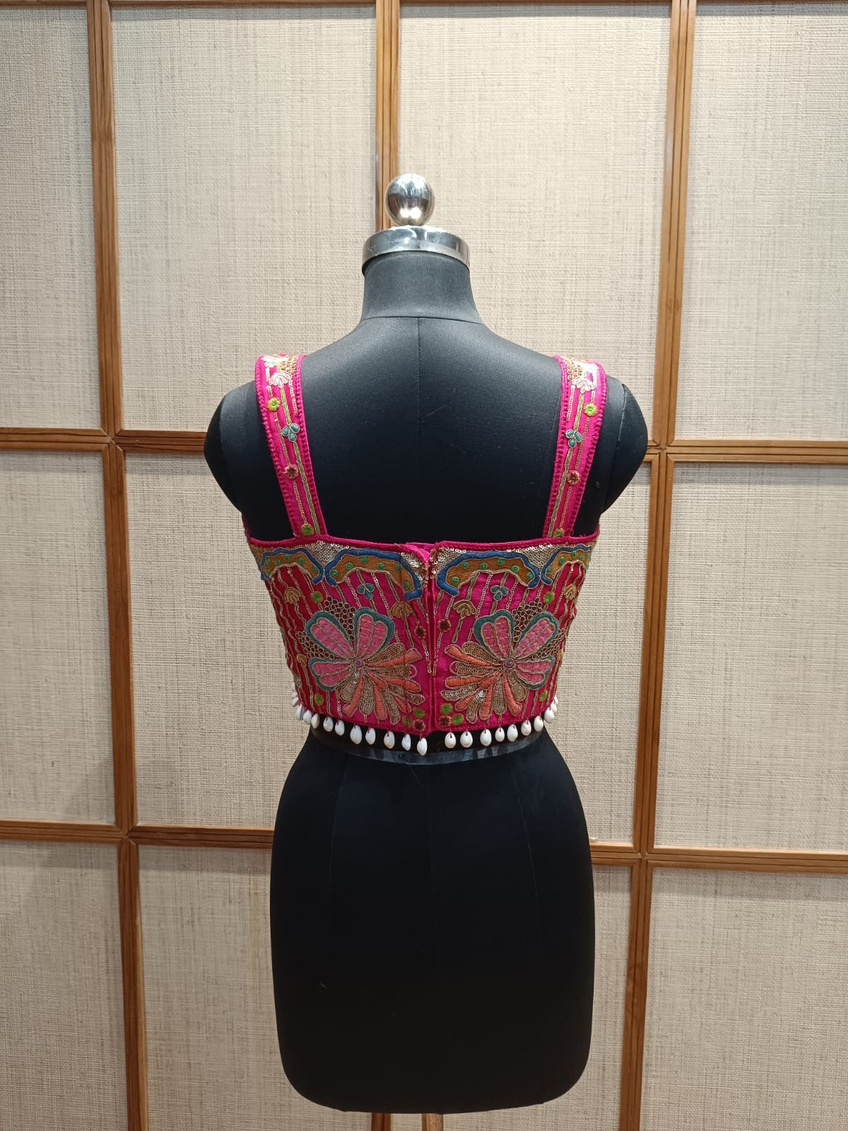 Pashloom pink, red viscose kurtis for festive gifting, product image 2