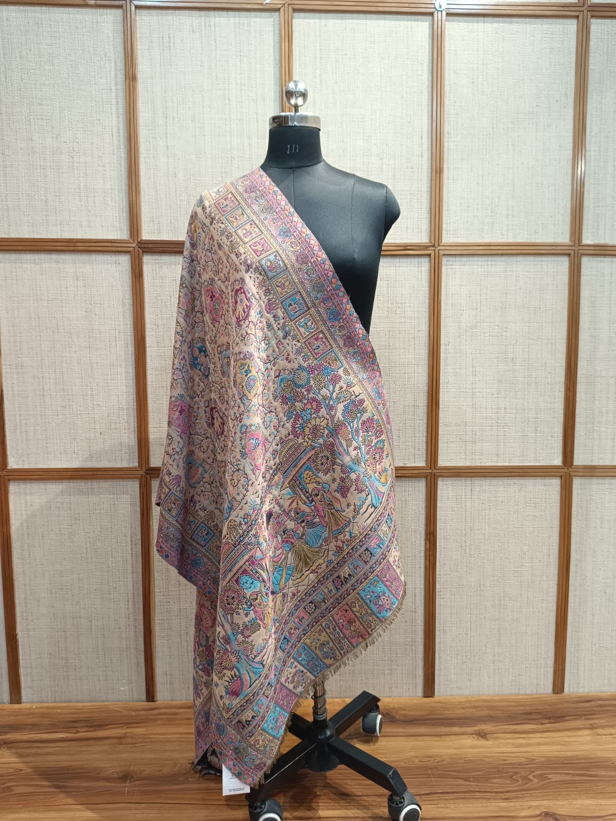 Pashloom multicolor wool stole for wedding gifting, product image 3