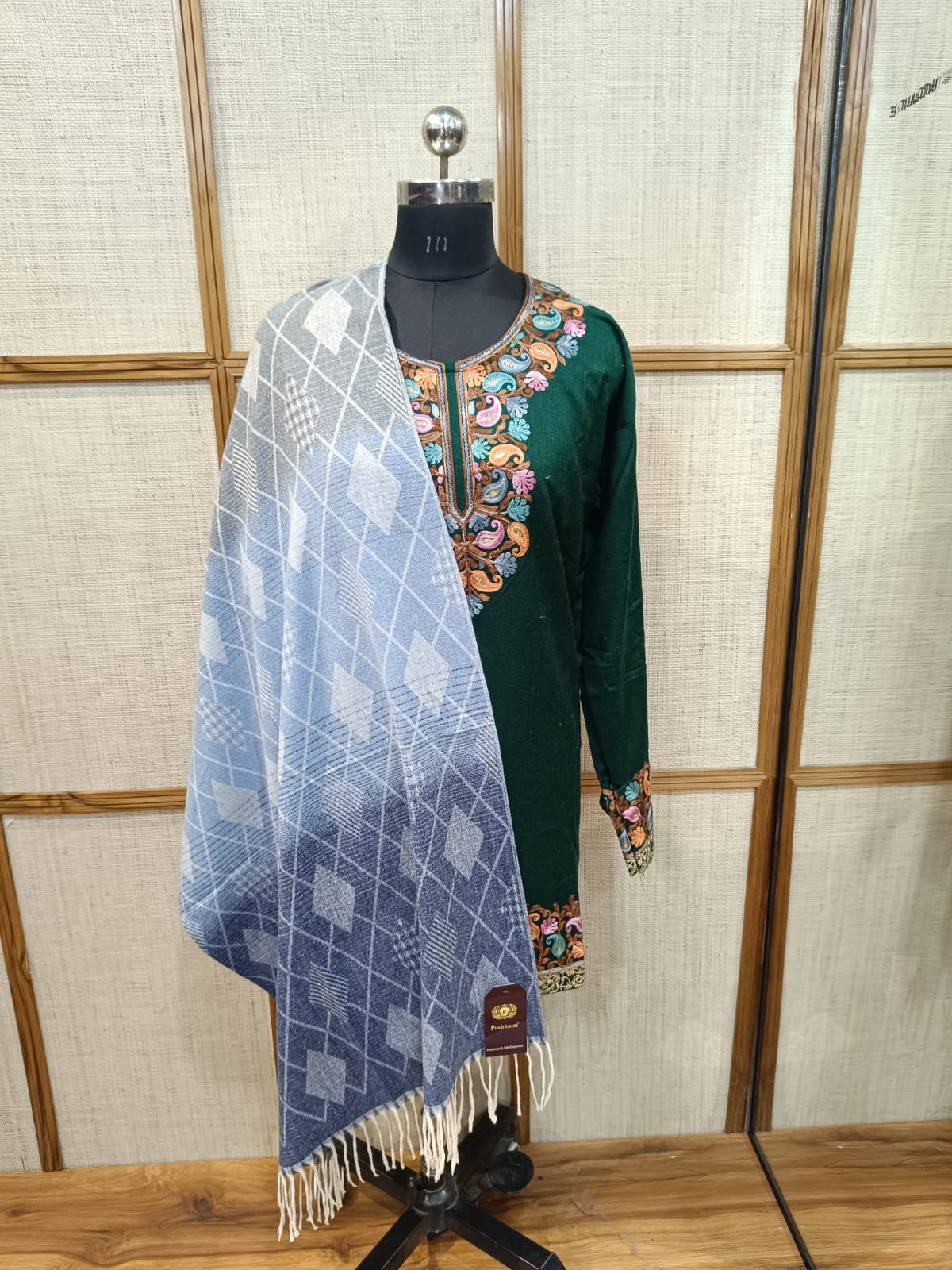 Warm Reversible Woolen Stole for Casual & Office Wear