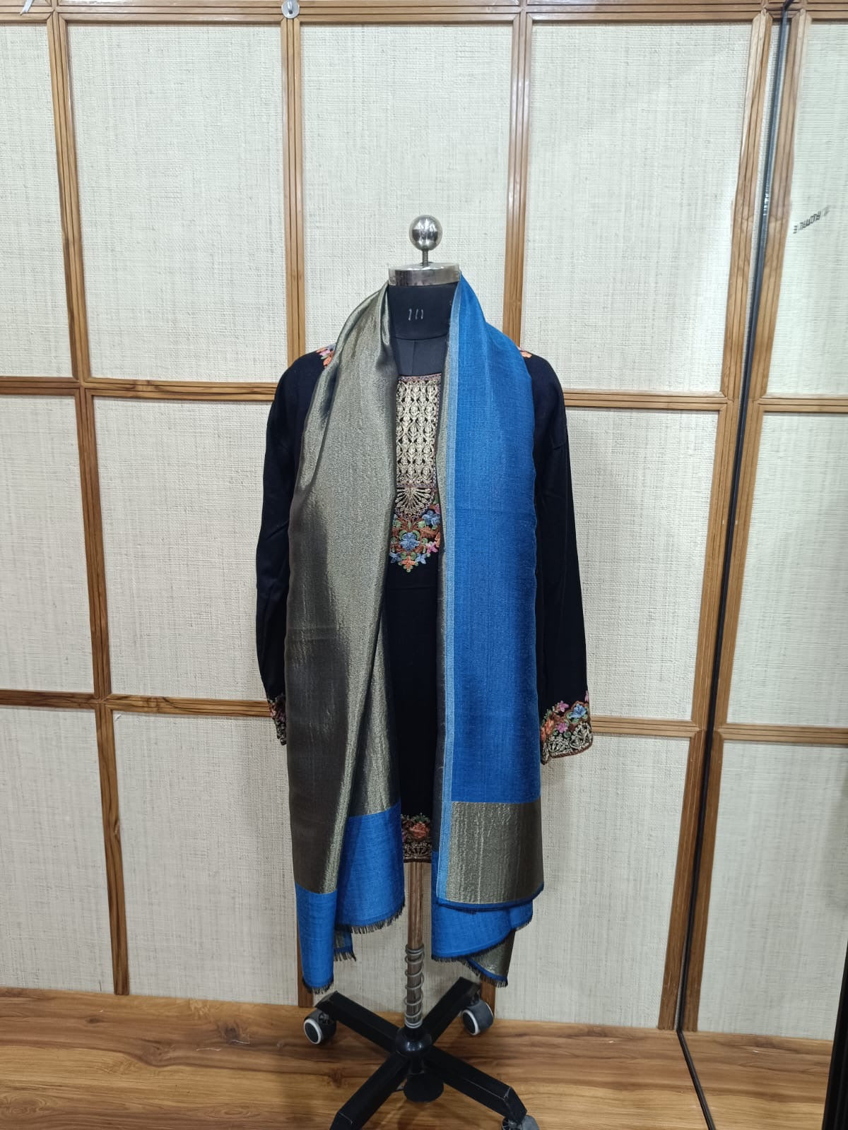 Zari Reversible Blue Modal Wool Stole with Moonlight for him
