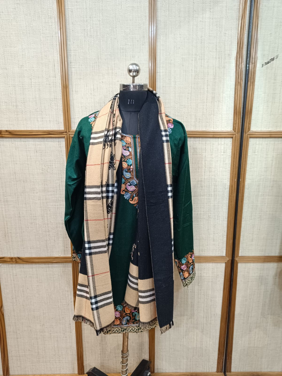 Pashloom assorted color wool stole for winter gifting, product image 3