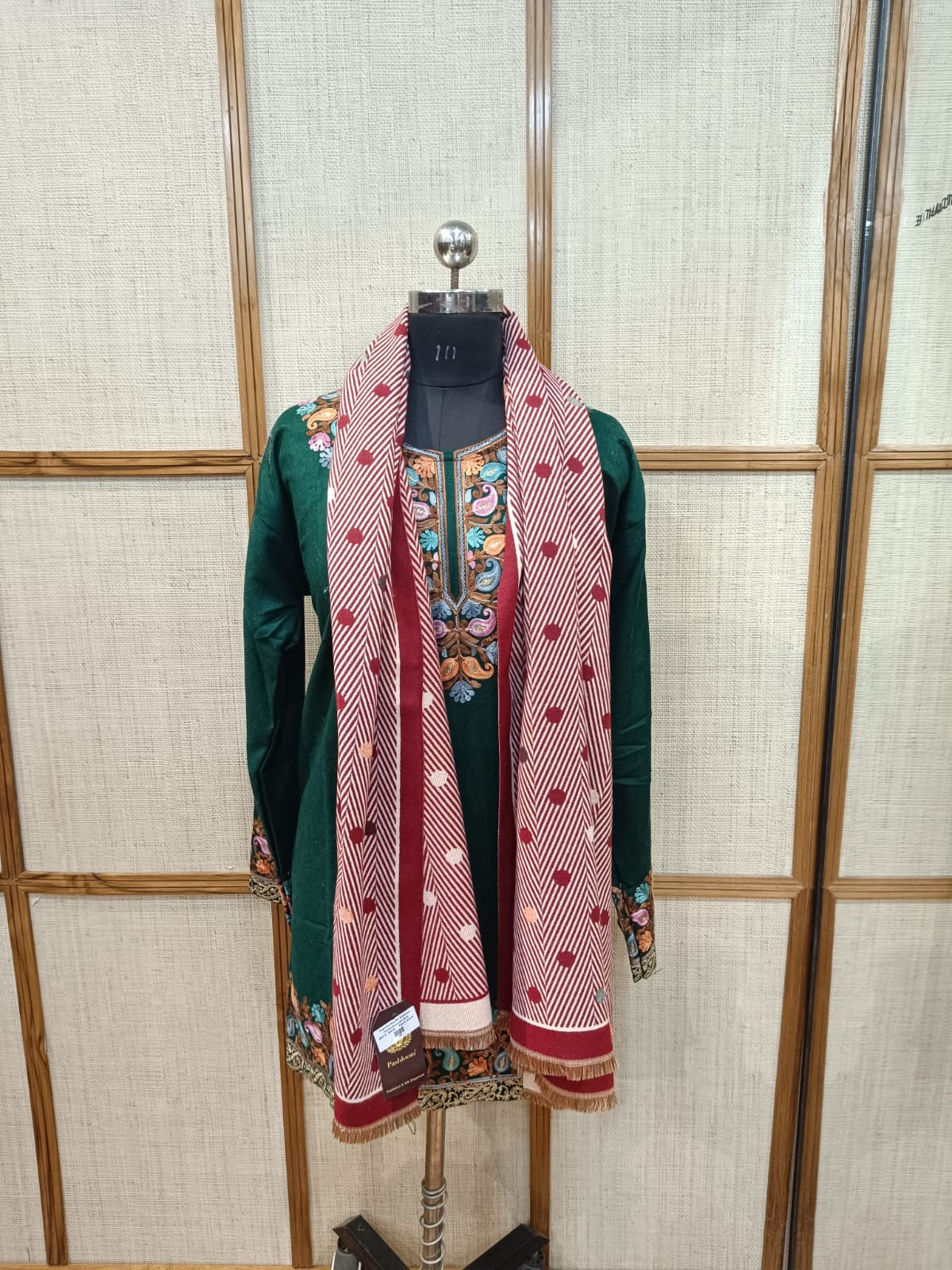 Pashloom assorted color wool stole for winter gifting, product image 6