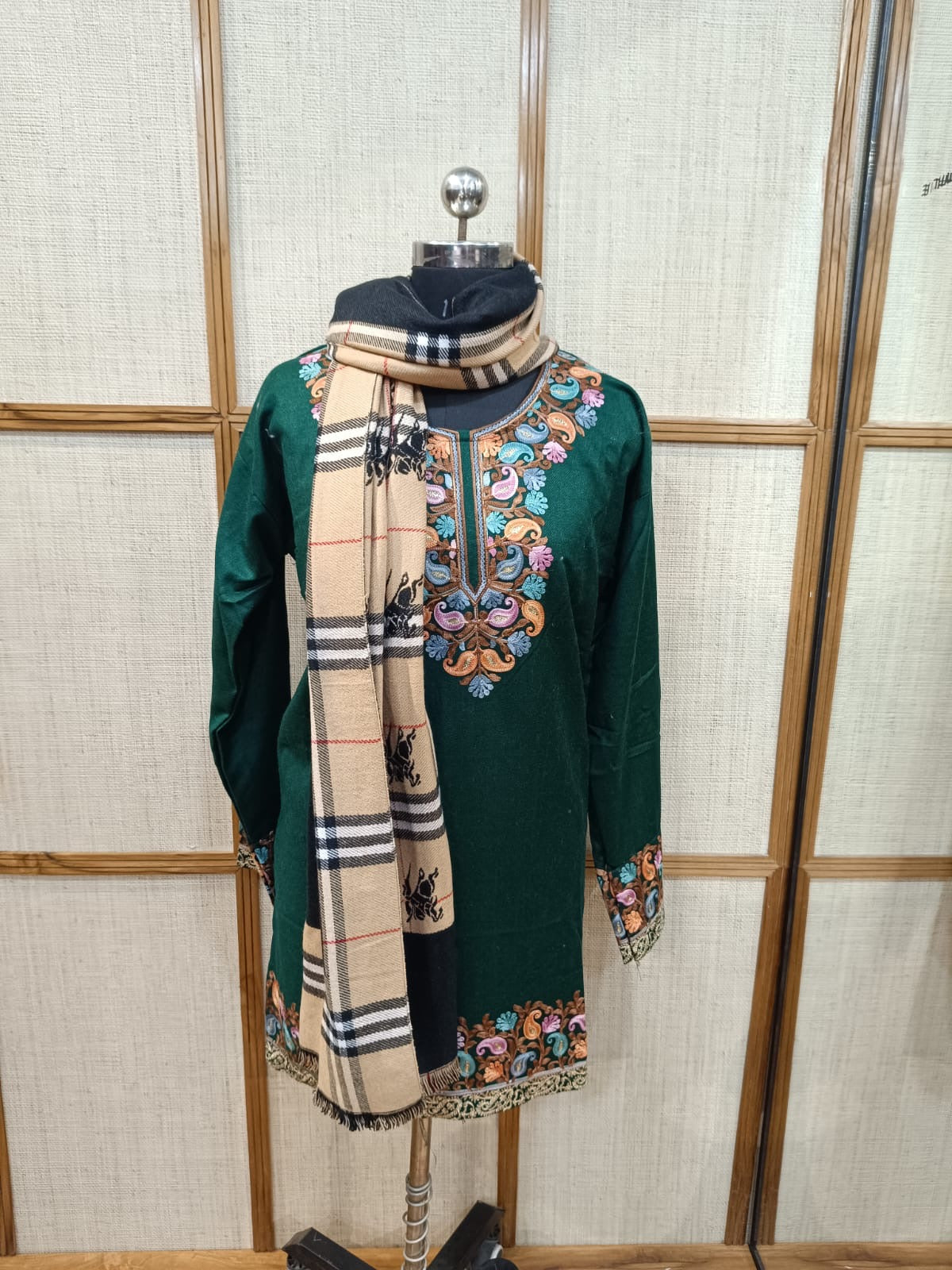 Pashloom assorted color wool stole for winter gifting, product image 4