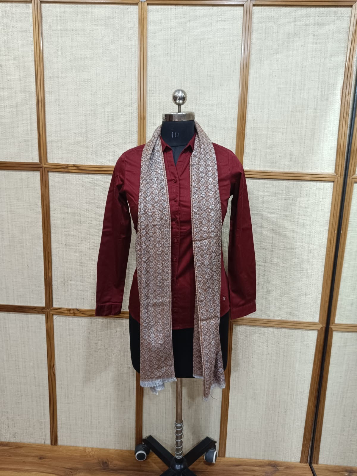 Pashloom™ Super Soft Pashmina Muffler: Reversible, Non-Itchy Winter Wrap for Formal & Casual Wear