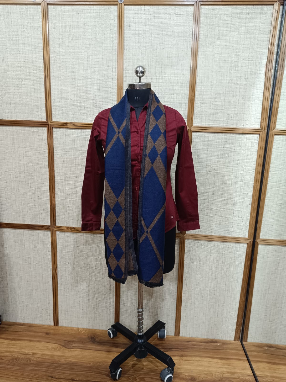 Buy Woolen Men Mufflers Online | Premium Quality Mufflers