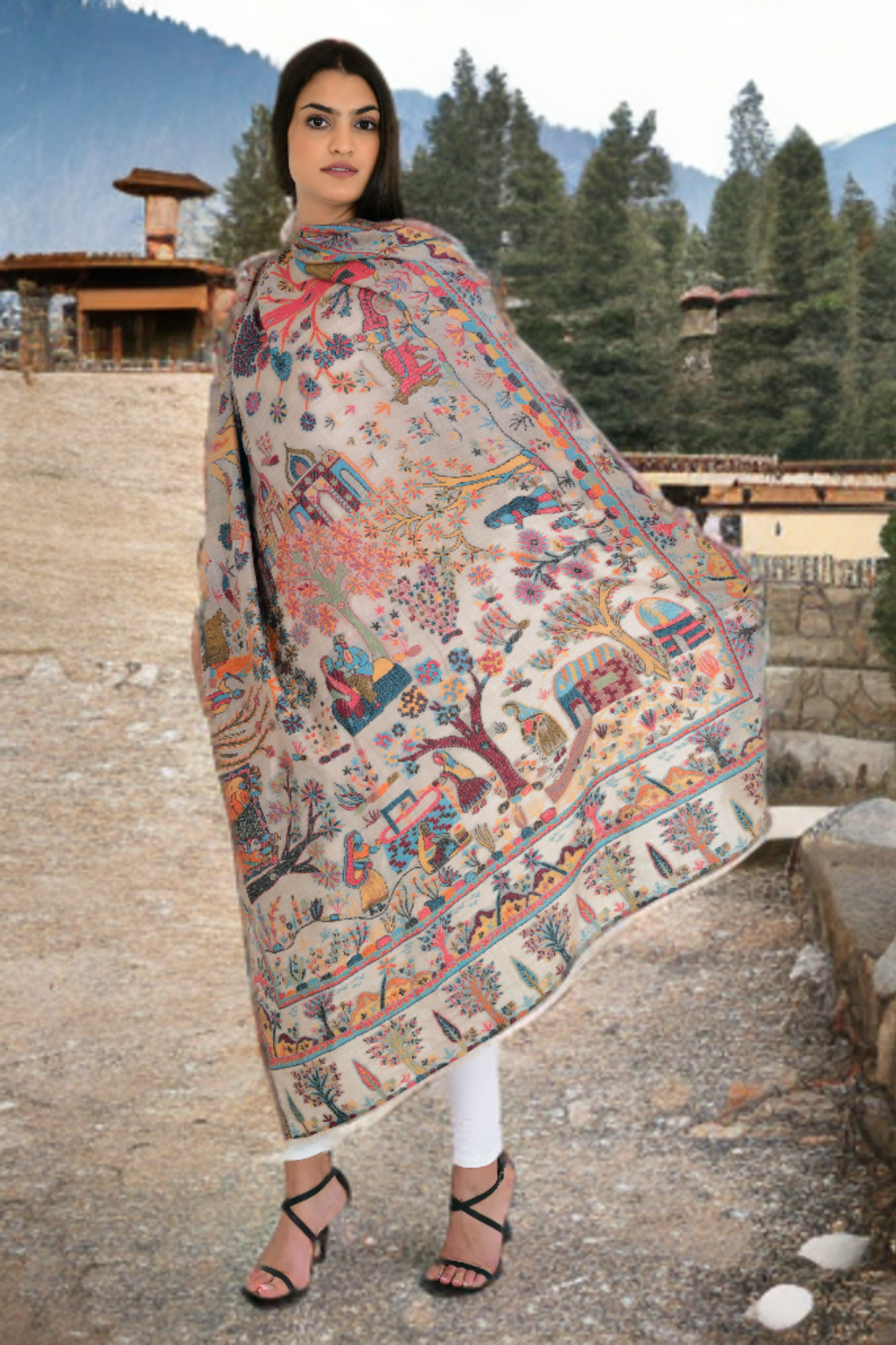 Masterpiece of Craftsmanship Kashmiri Pashmina Shawl