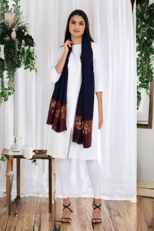 Minimal Design Blue Fine Wool Stole For Women