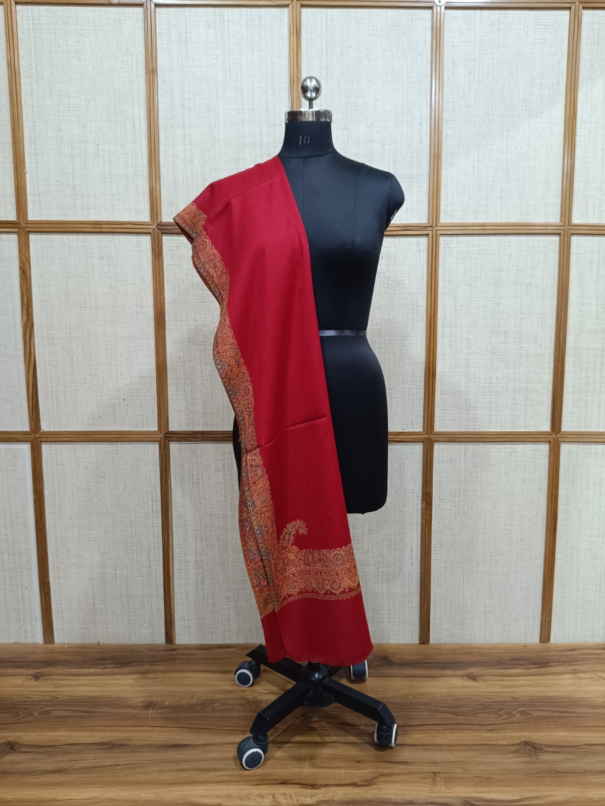 Pashloom™ Kashmiri Pashmina Shawl with All-Over Weaving – Wedding Gift for Him & Her | Wholesale Bulk Order | Pashloom™ Ahmedabad