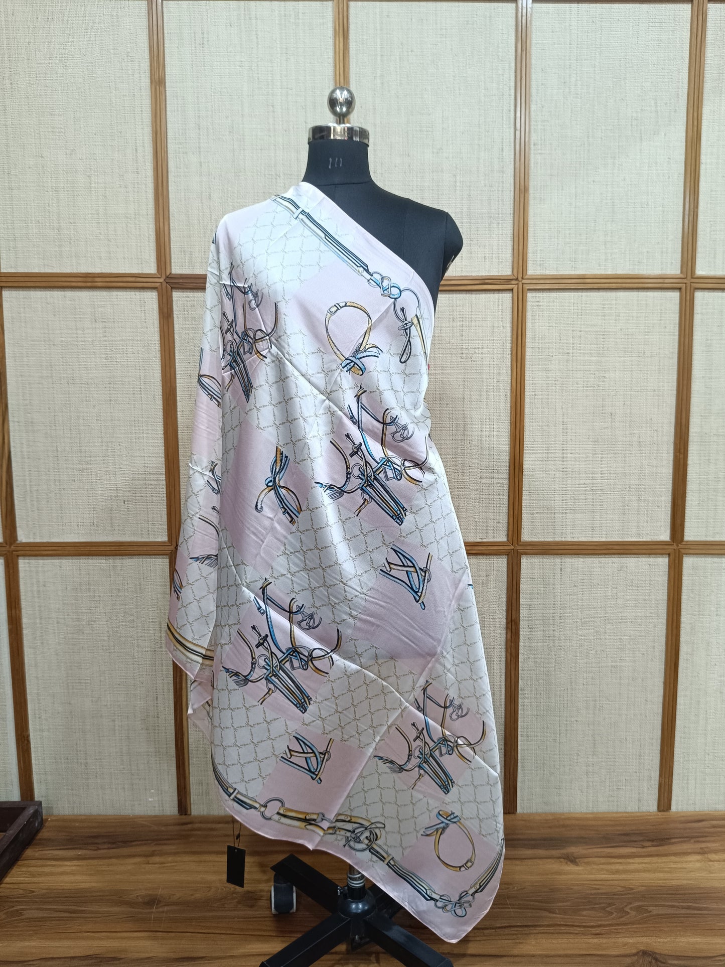 Pashloom black, white silk scarves for festive gifting, product image 1