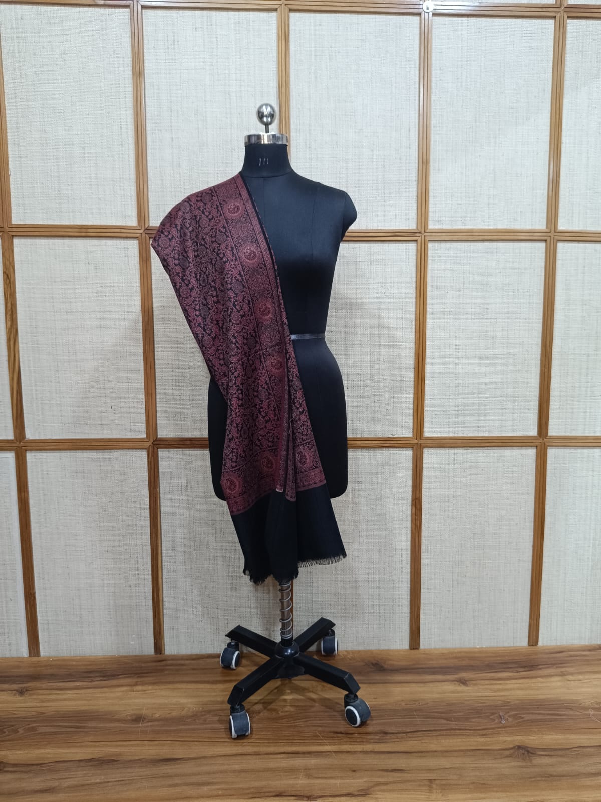 Pashloom™ Latest 2026 Kashmiri Full Jaal Unisex Shawl – Wholesale Bulk Order | Pashloom™ Ahmedabad