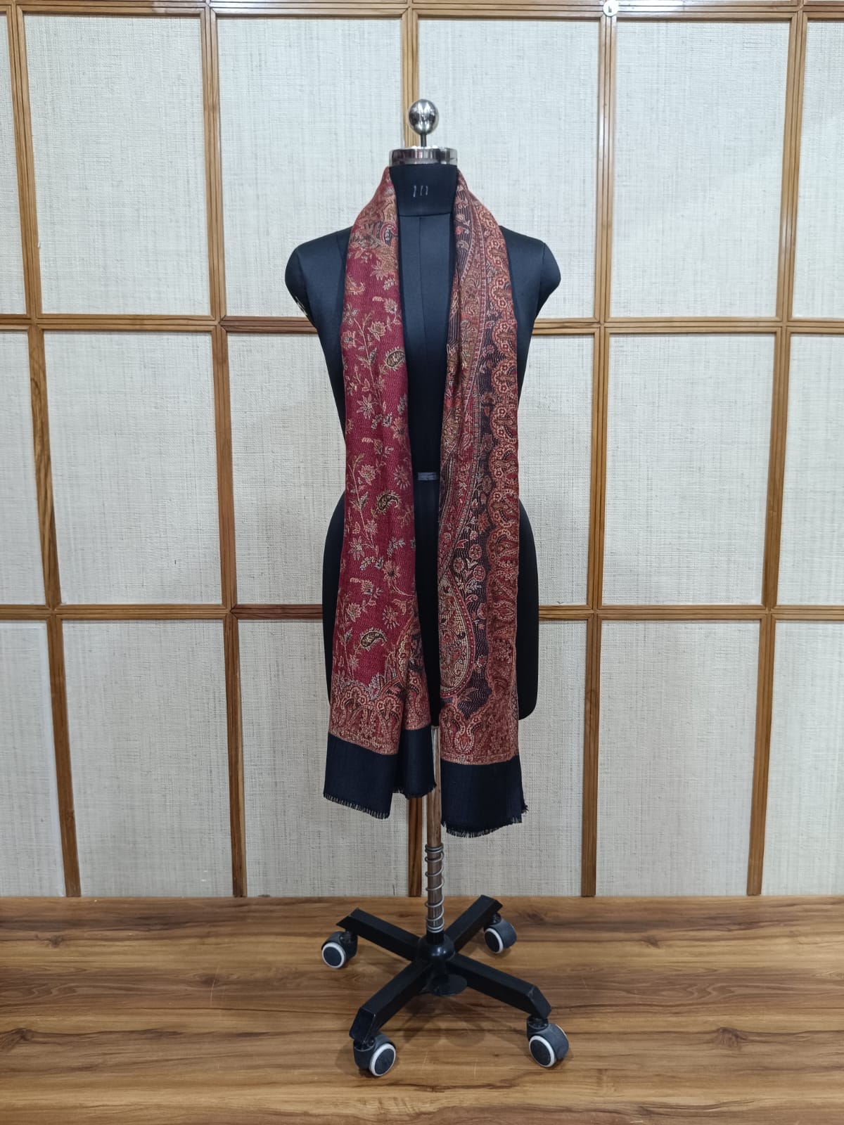 Pashloom Exclusive Kashmiri Weaving Reversible Unisex Shawl – Wholesale Bulk Order | Pashloom™ Ahmedabad
