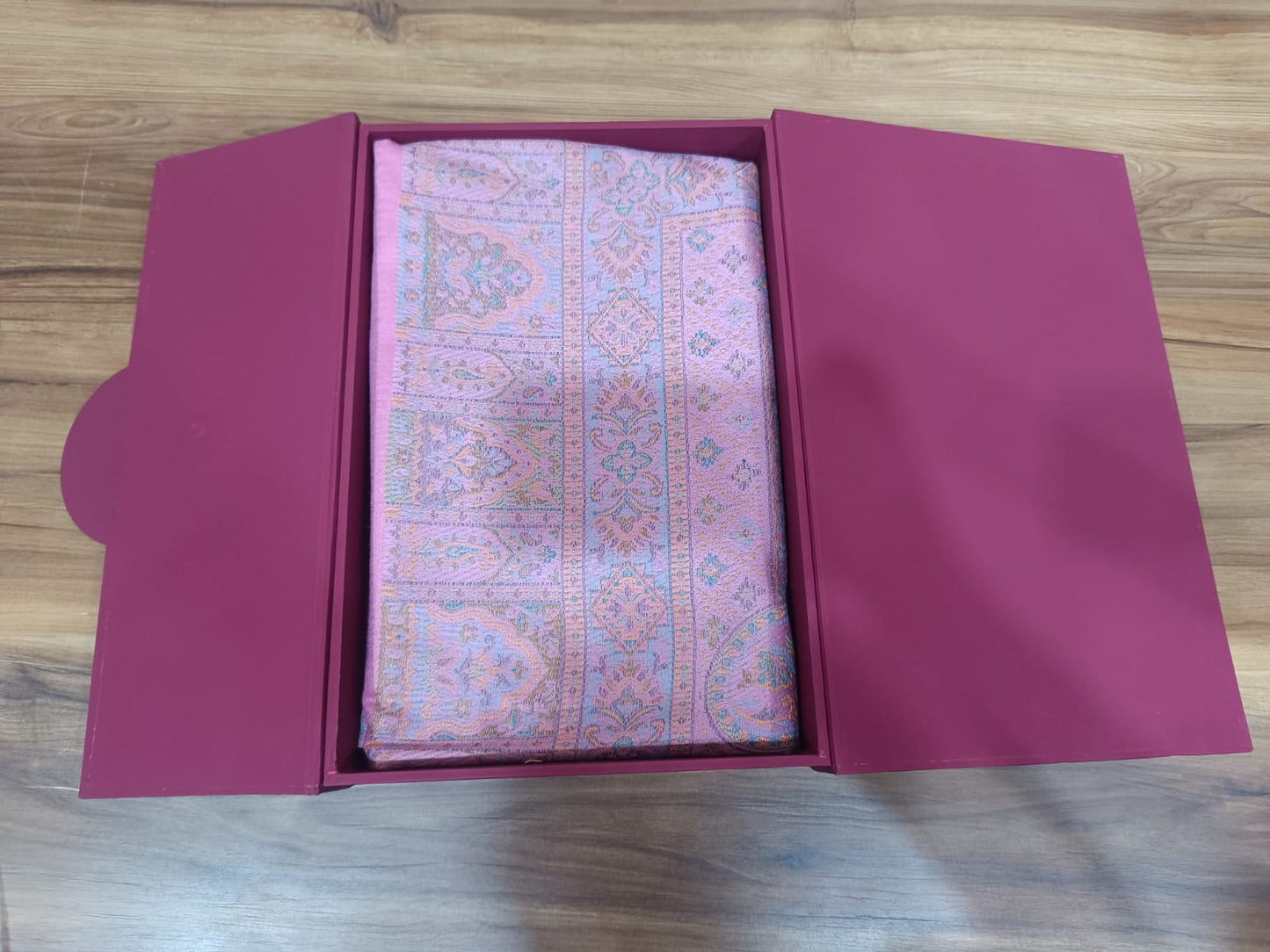 Meaningful Rakhi Gift for Sister | Pashloom Premium Kaani Stole Gift Box