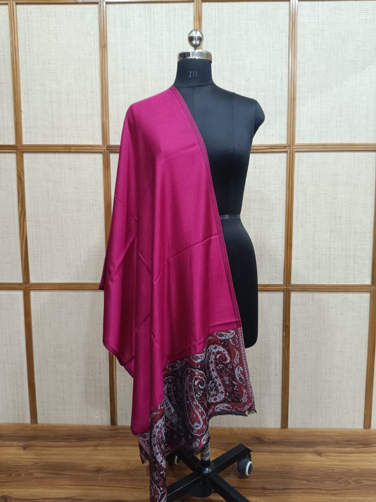 Paisley Pattern Reversible Modal Wool Stole for Men & Women | Pashloom™