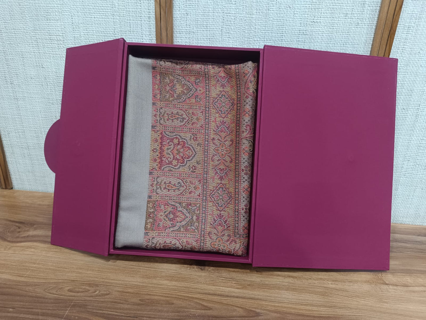 Luxury Raksha Bandhan Gift for Sister | Pashloom Limited Edition Gift Box