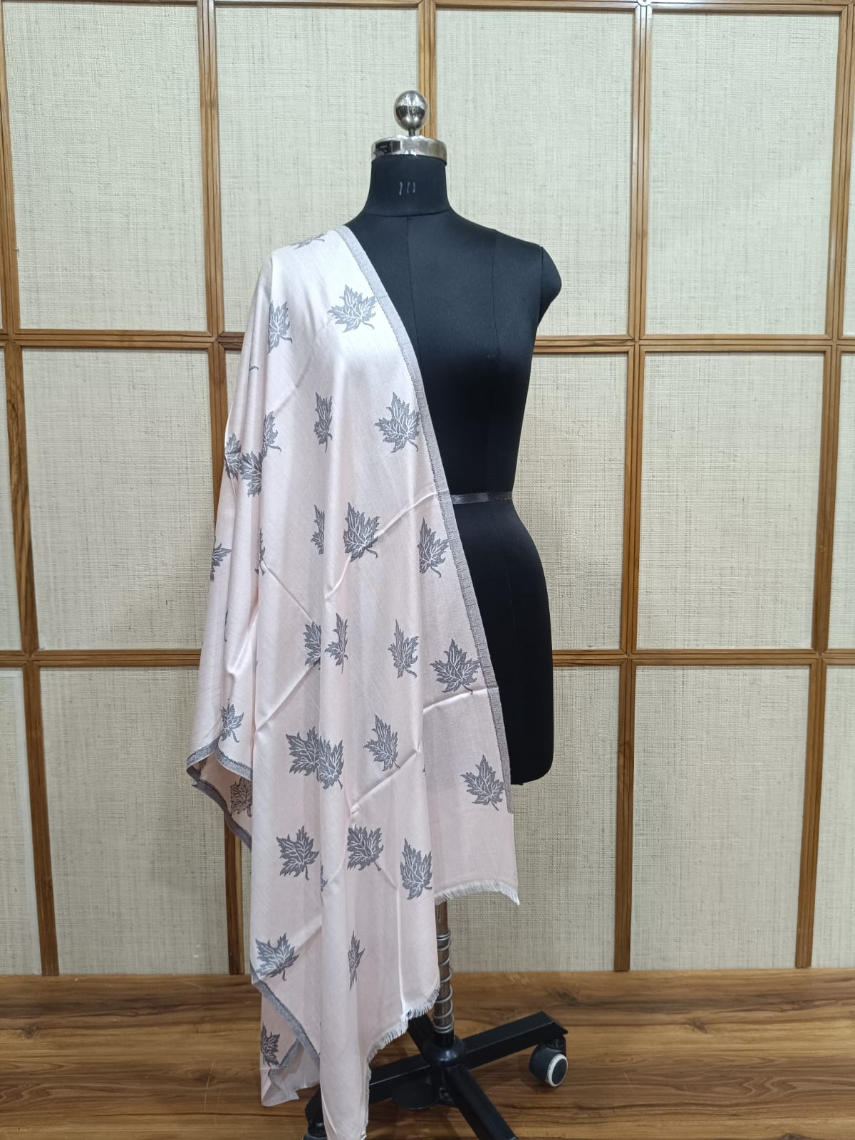 Pashloom Chinar Leaf Self-Design Reversible Modal Wool Stole – Unisex
