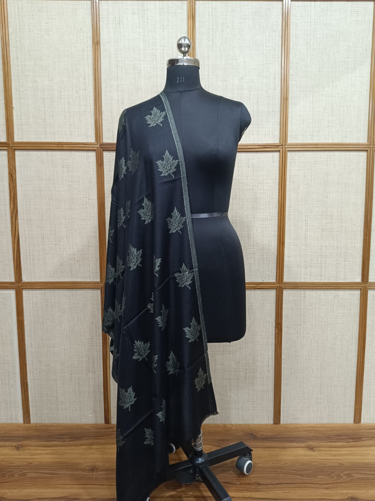Pashloom Chinar Leaf Self-Design Reversible Modal Wool Stole – Unisex