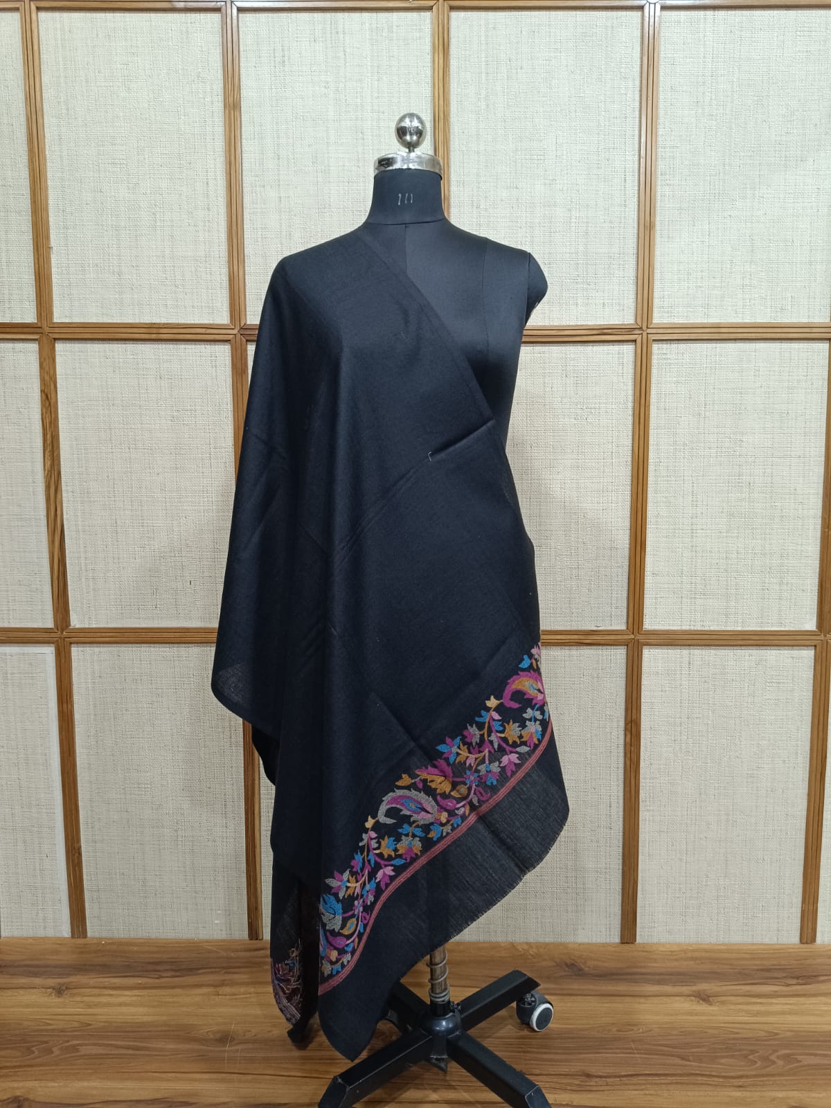 Paisley Border Soft Wool Blend Reversible Stole – Premium Unisex Gift | Pashloom
