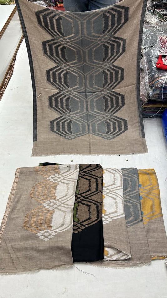 Pashloom™ Luxury Unisex fine Wool Ombre abstract design stole