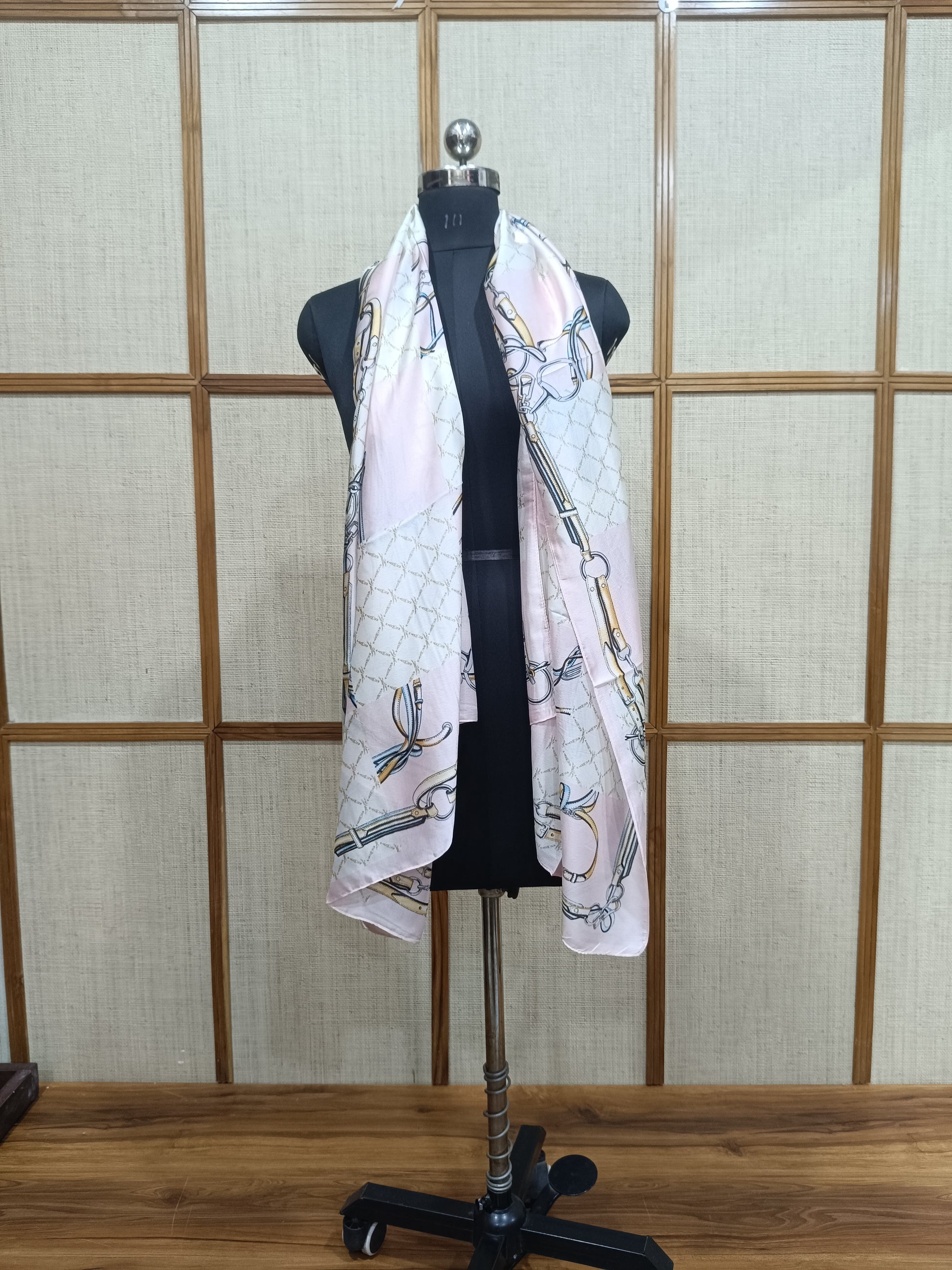 Pashloom black, white silk scarves for festive gifting, product image 4