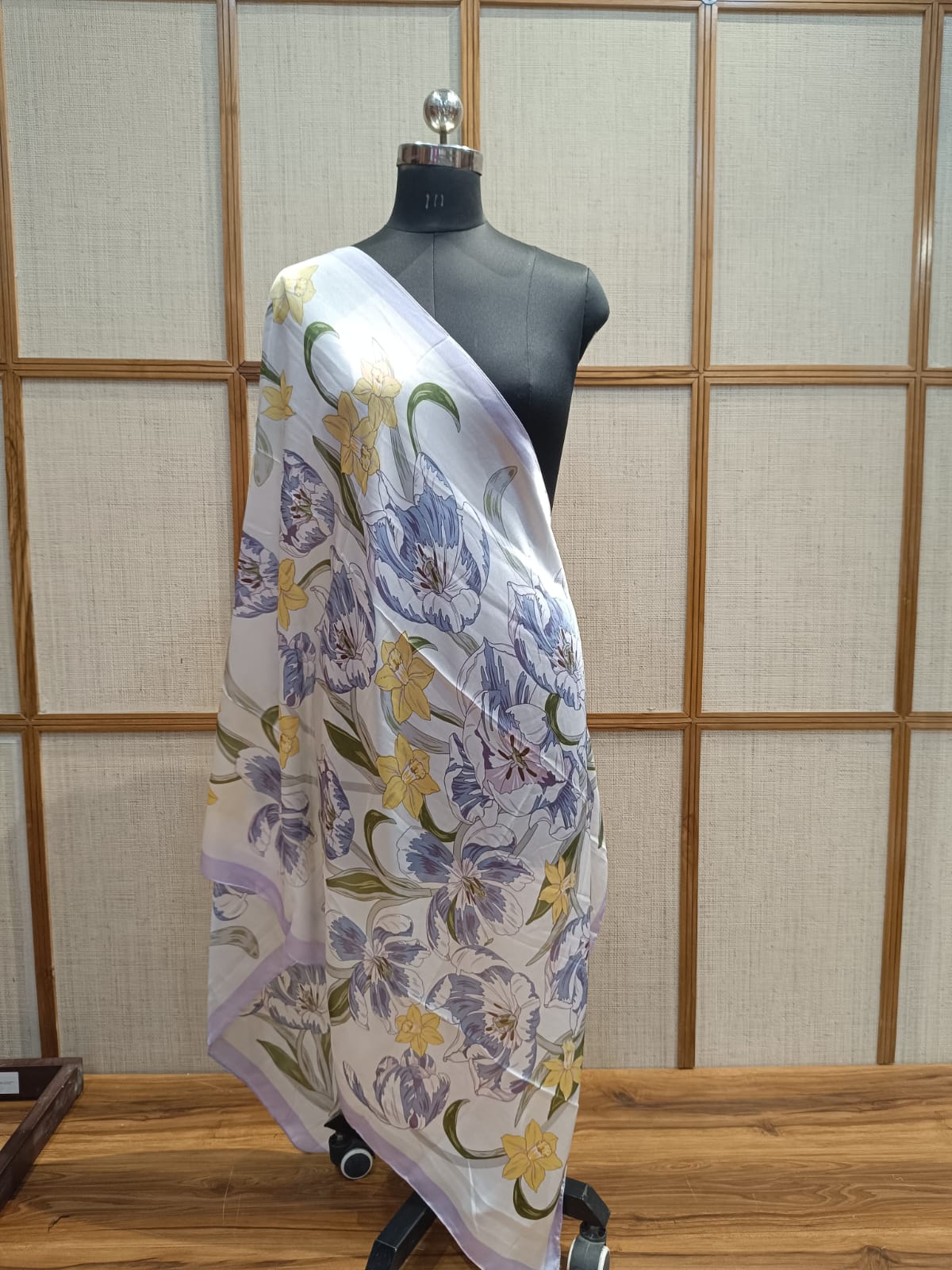 Pashloom™ Digital Printed Rectangular Silk Scarf for Her