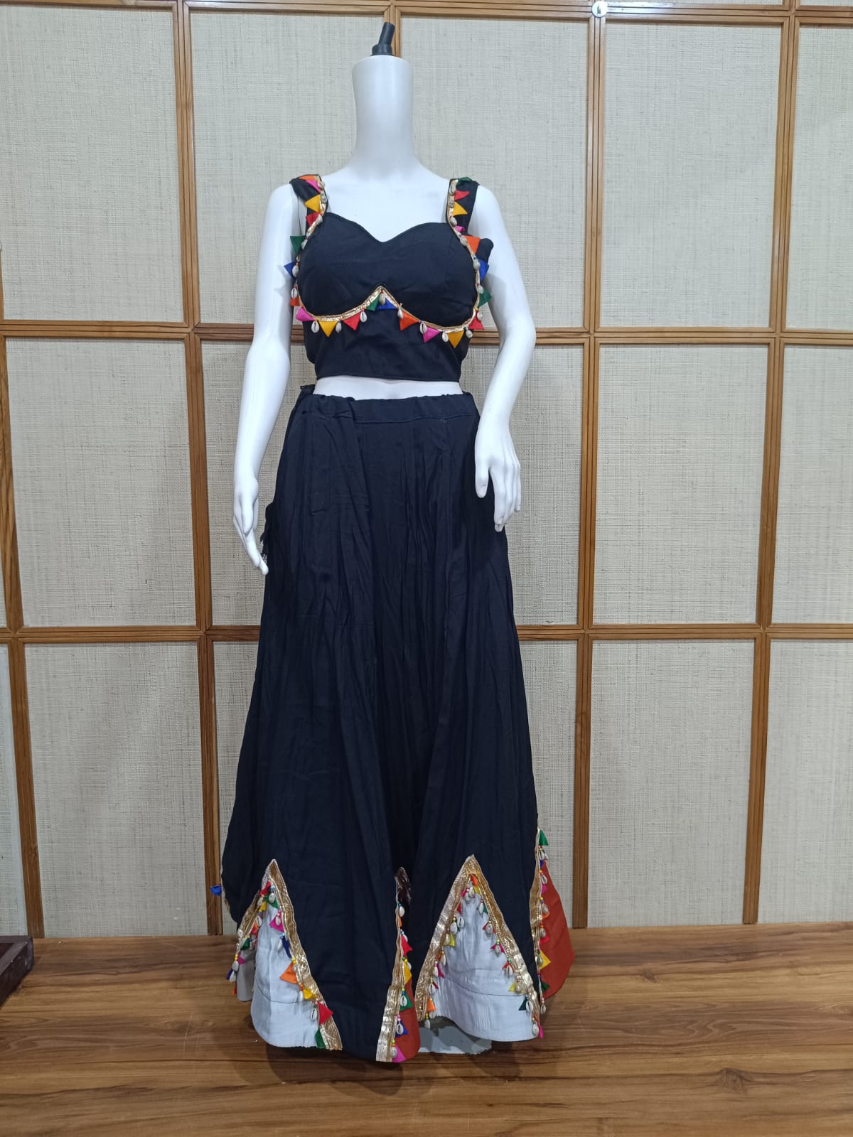 Navratri chaniya choli design 3