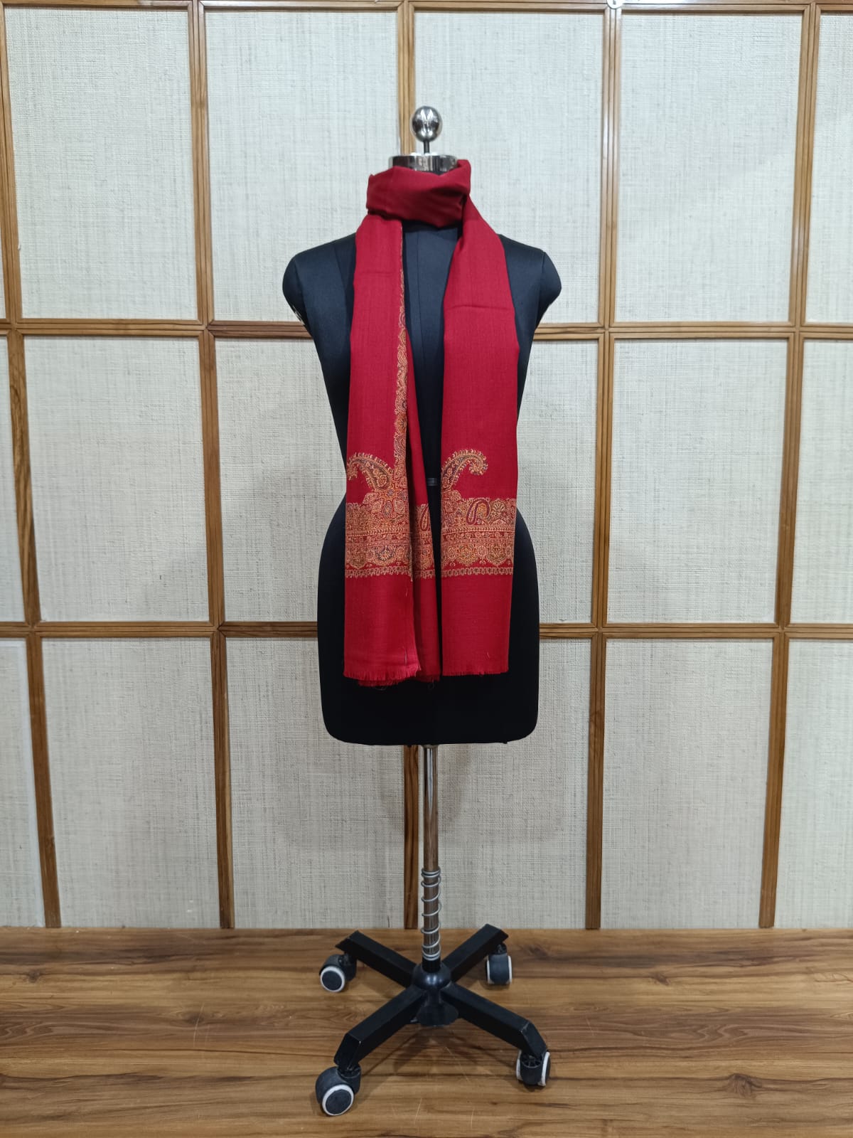 Pashloom™ Kashmiri Pashmina Shawl with All-Over Weaving – Wedding Gift for Him & Her | Wholesale Bulk Order | Pashloom™ Ahmedabad