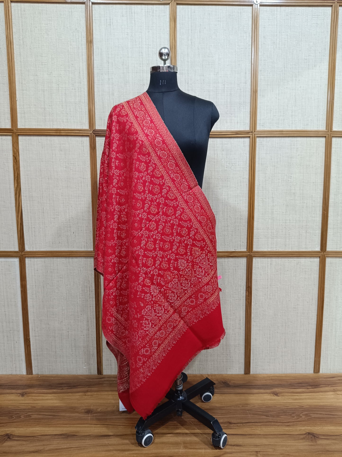 Pashloom red, gold wool stole for wedding and festive gifting, product image 3