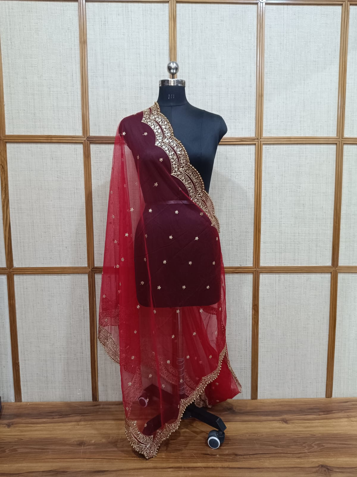 Net Dupatta with Golden Pearl Scalloped Cutwork | Pashloom