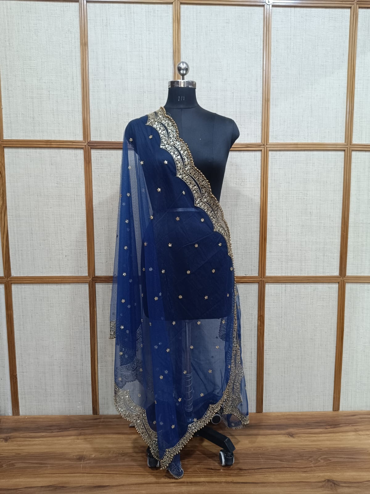 Pashloom Festive Glam Net Dupatta Framed with Golden Pearl Cutwork & Zari Lace