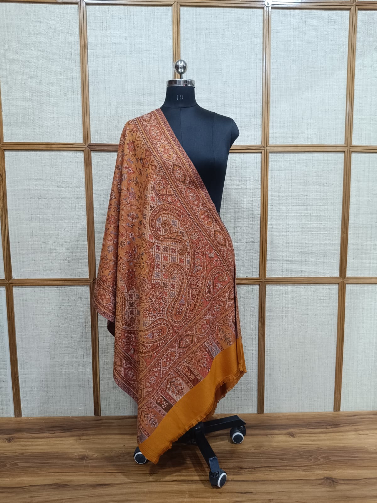 Premium Rakhi Gift Box for Sister | Limited Edition Kaani Stole by Pashloom