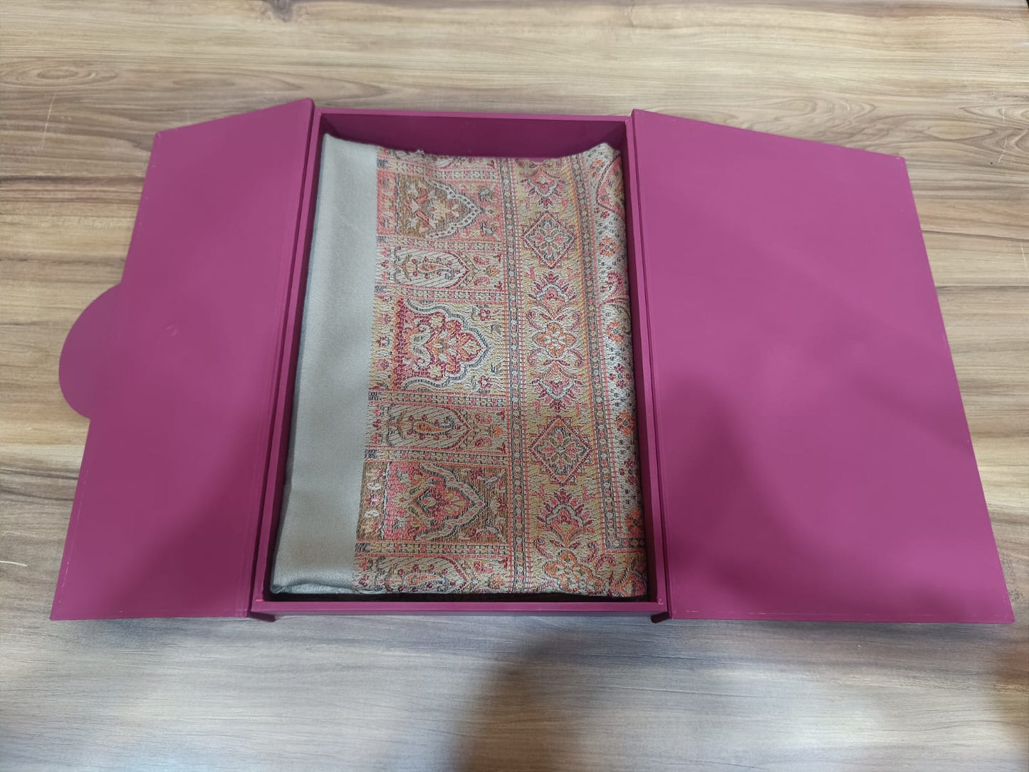 Luxury Raksha Bandhan Gift for Sister | Pashloom Limited Edition Gift Box