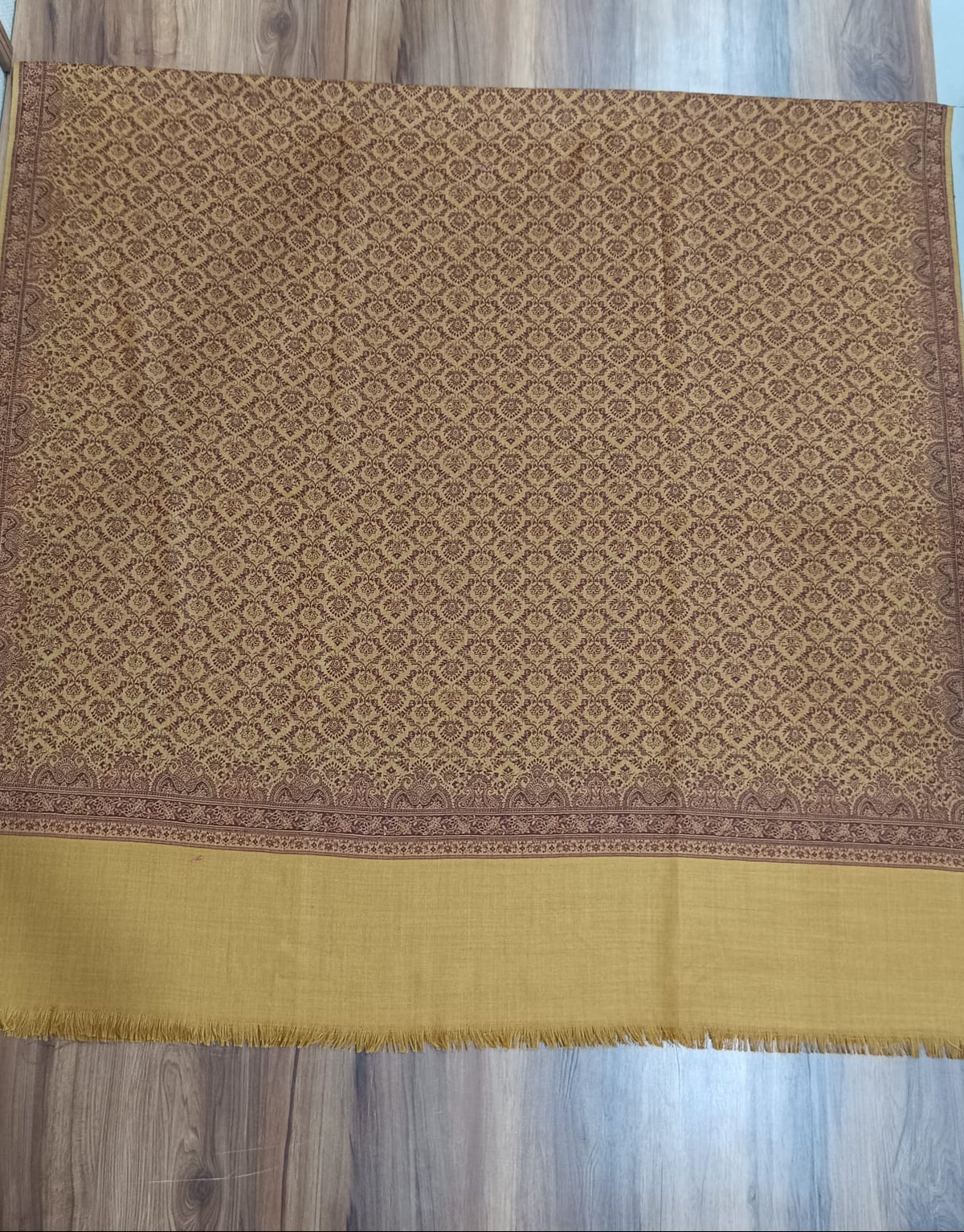 Pashloom™ Elegant Kashmiri Wool Pashmina Shawl with Intricate Kani Work – Unisex | Wholesale Bulk Order | Pashloom™ Ahmedabad