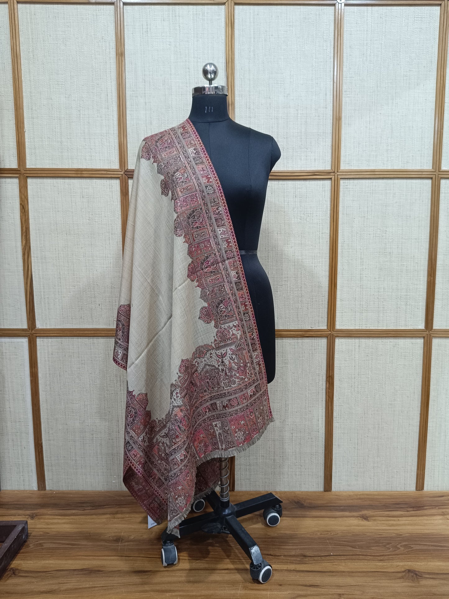 Pashloom™ Wedding Wool Stole with Heritage Border Design