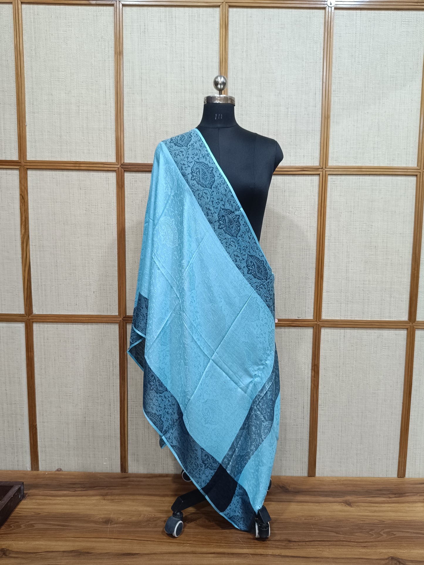 Premium Rakhi Bhai -Behen Gift Hamper | Pashloom Fine-Weave Modal Stole & Rakhi