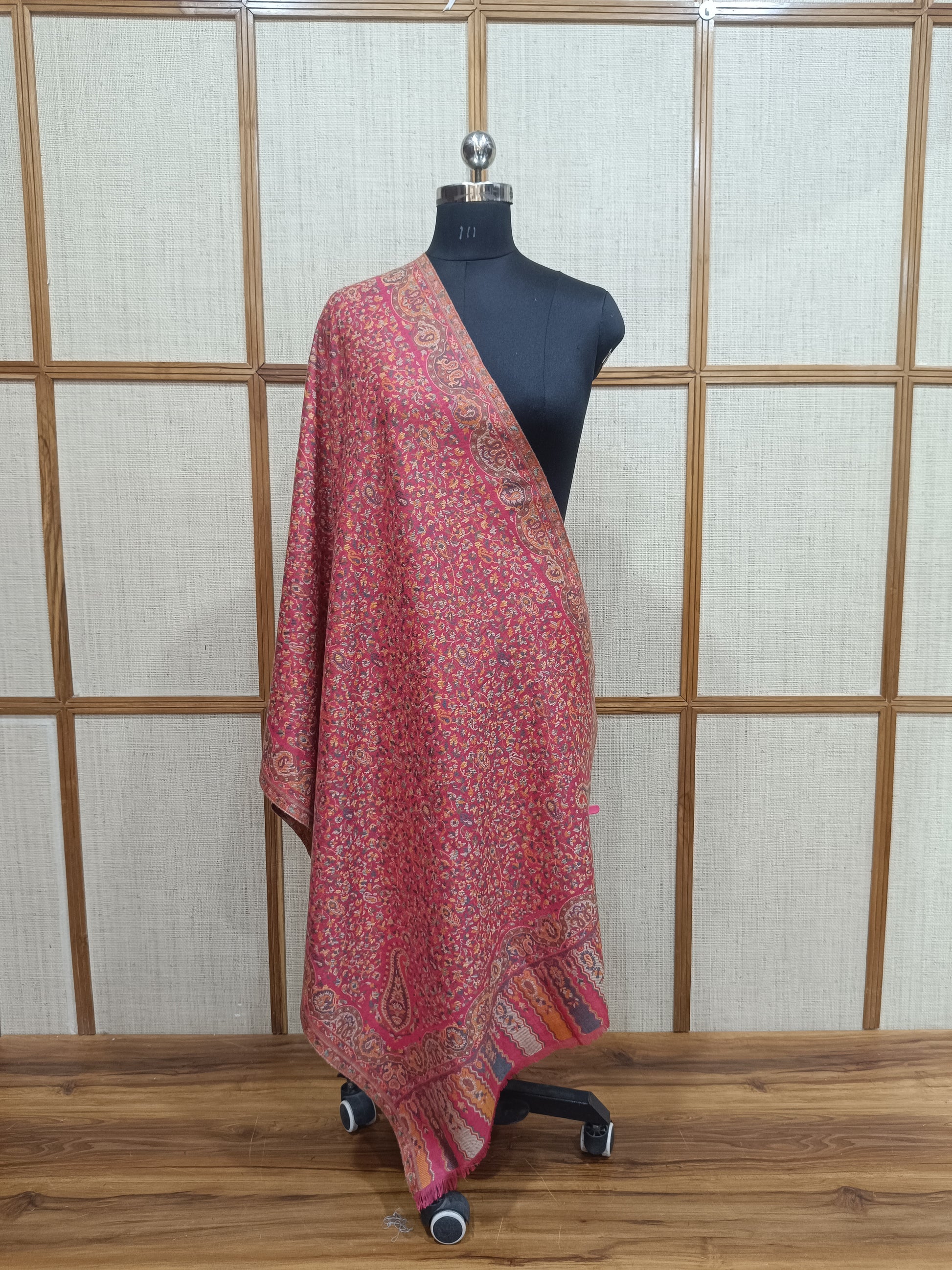 Pashloom multicolor, red, reddish pink, hot pink wool stole for wedding gifting, product image 3