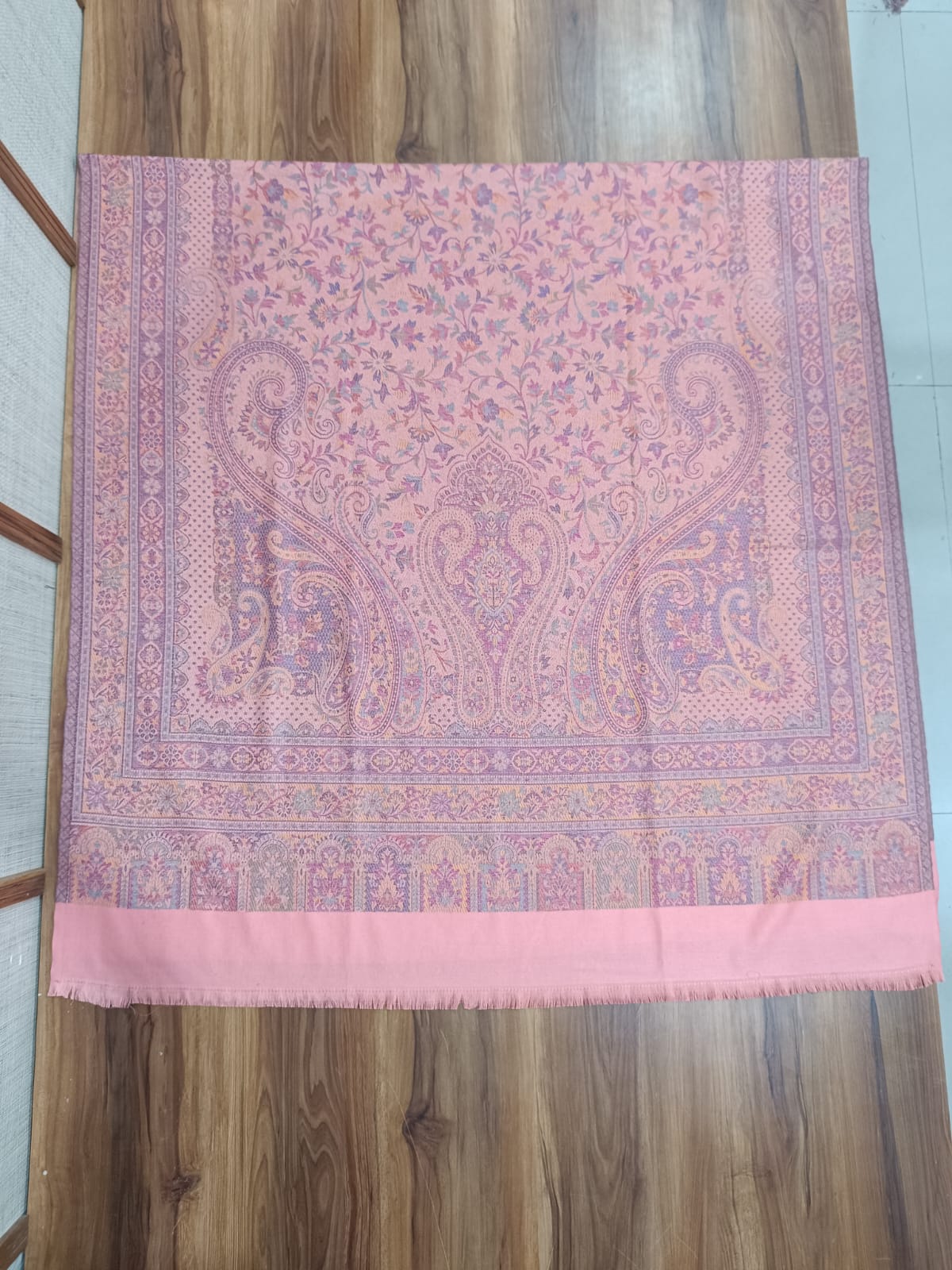 Pashloom Exclusive Kashmiri Weaving Reversible Unisex Shawl – Wholesale Bulk Order | Pashloom™ Ahmedabad
